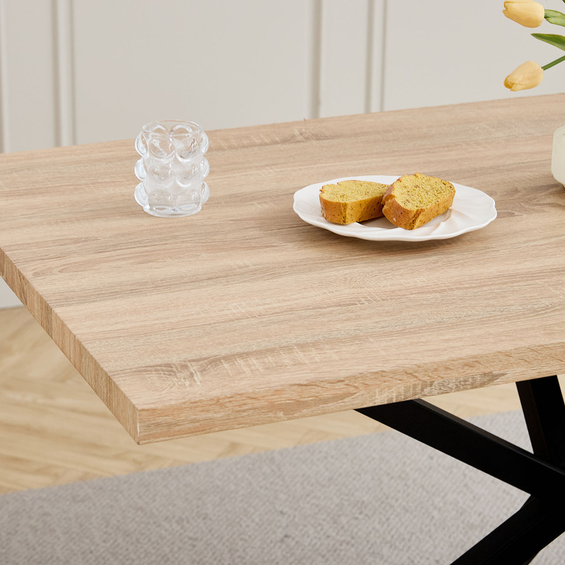 Detalle conjunto mesa y sillas - vista 2