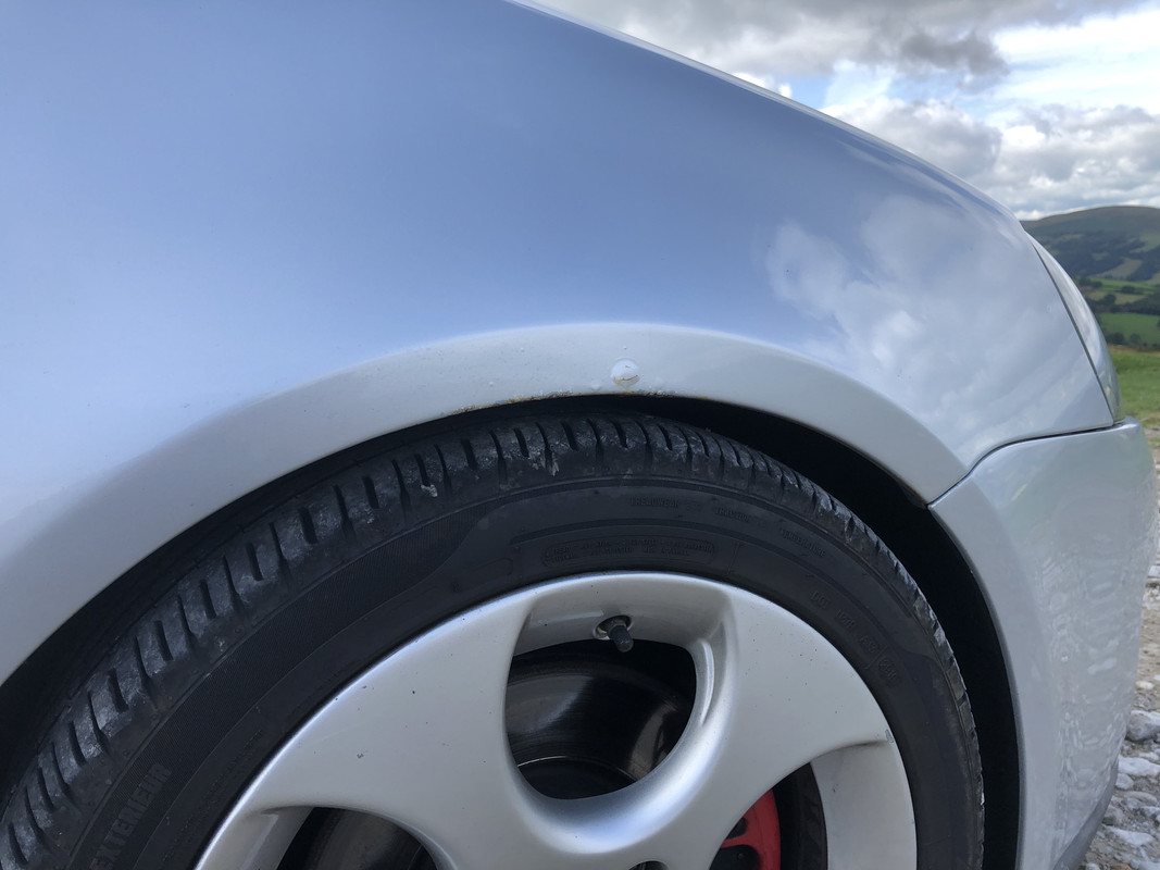 CE7DEA95-C732-4F89-9A86-7798625A103E