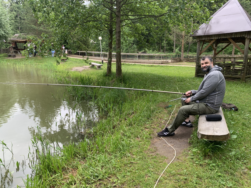 23131C2F-F571-4C64-BA22-01DDDCA2679B