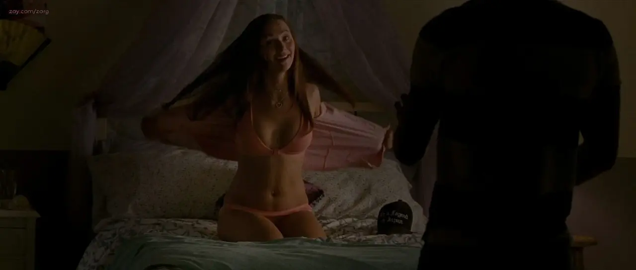 Zara-Taylor-nude-topless-Hollow-Man-2-2006-hd1080p-001