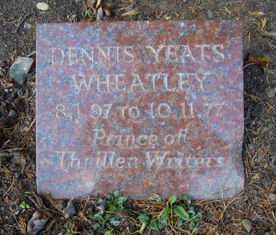 Dennis-Wheatley-Grave-Brookwood