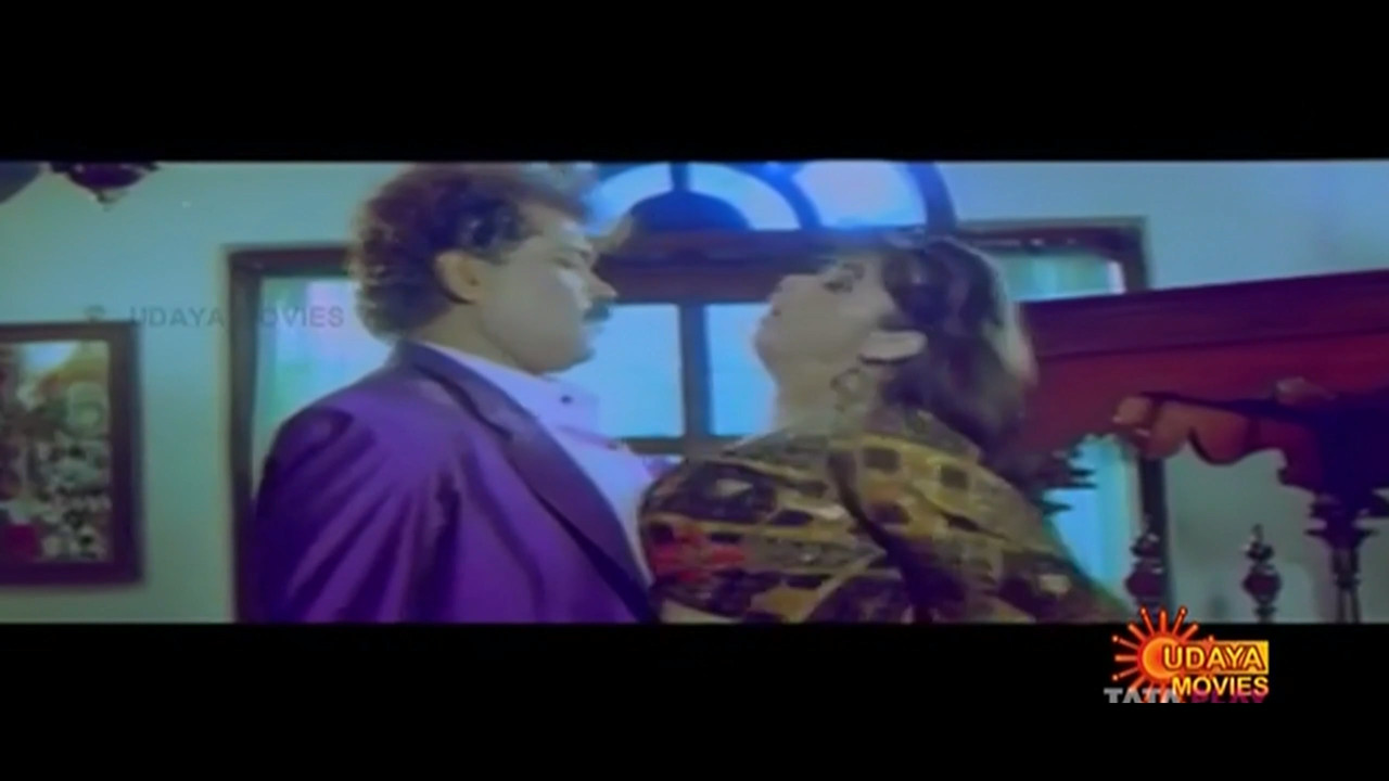 Dolly Minhas Hot CRG.mp4_20240727_131124.149