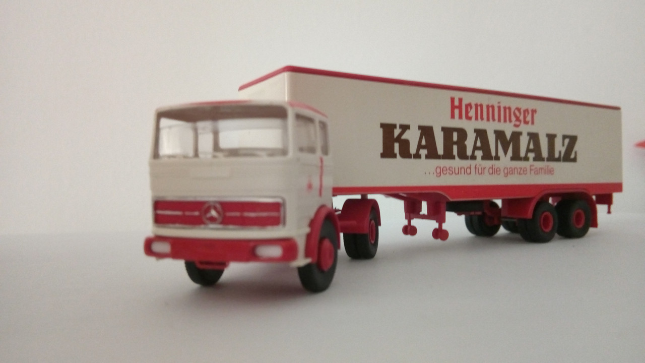 Macht (7574)