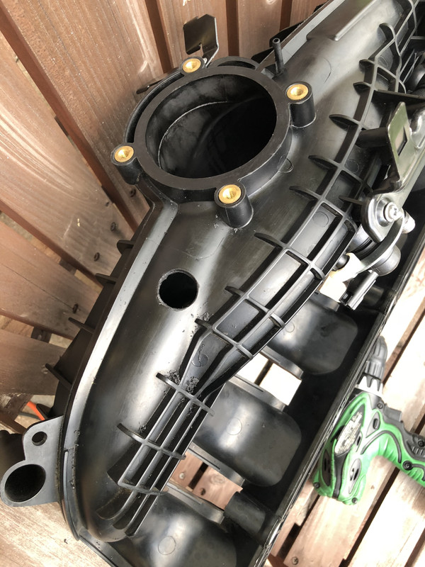 F9583BFC-3D29-44EC-828A-2F177AC0DAD5