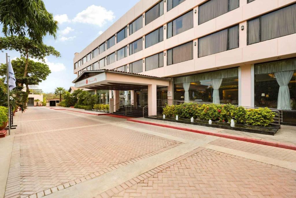 Ramada Plaza by Wyndham Karachi Airport
