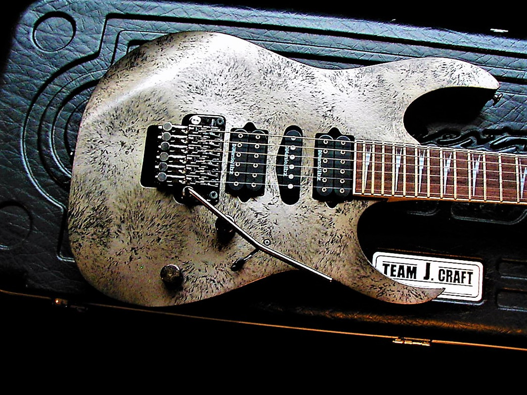 NGD: 2010 Ibanez Prestige RG2570Z Dark Space | SevenString.org