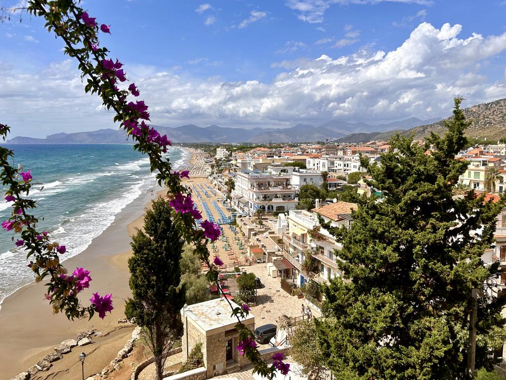 Жаркий сентябрь на побережье Тирренского моря. Жаркий сентябрь на побережье Тирренского моря.