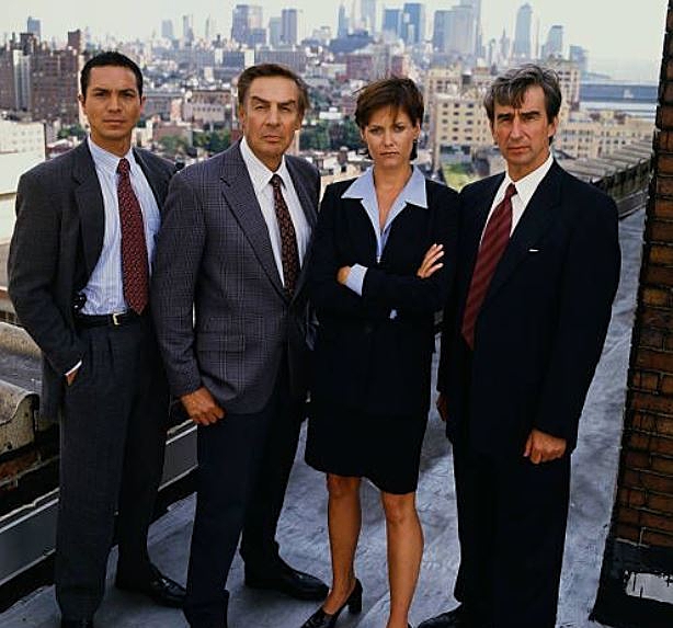 LICENSE-TO-KILL-LAW-ORDER-FOTOR.jpg