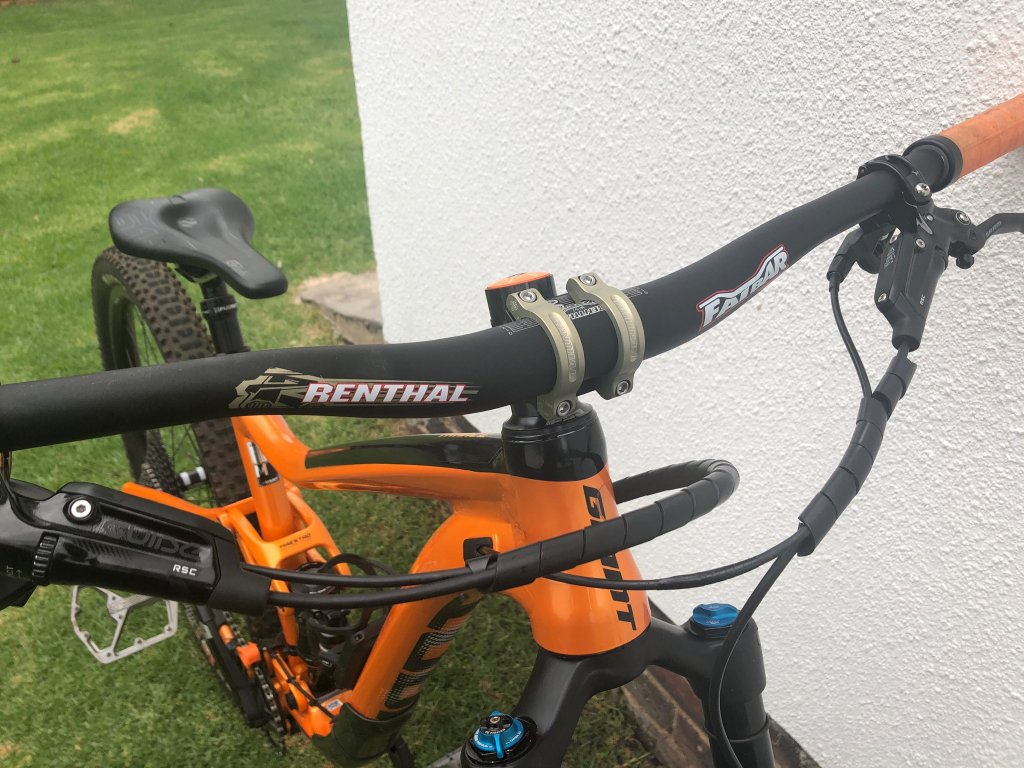 1196-BAE0-622-B-4393-80-DA-9-E734-F275-C