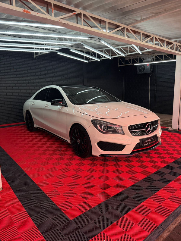 Mercedes-Benz CLA 250 - Foto principal