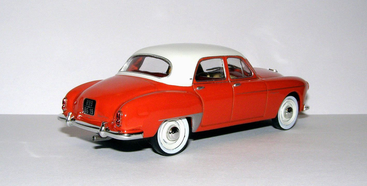 1956 Renault Fregate Grand Pavois (IXO Models for Auto Plus G1193008) 2