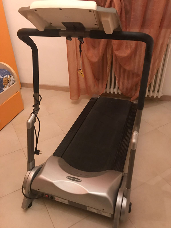 8FF8CEBC-7826-4210-8E03-8610EEEB5252