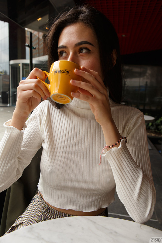 full_002_1358290481143130