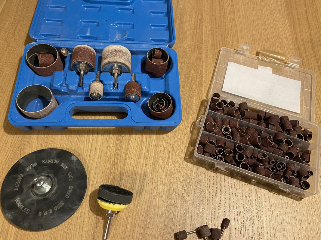 ED880402-CC4B-44B7-8D3B-880B055D81CA