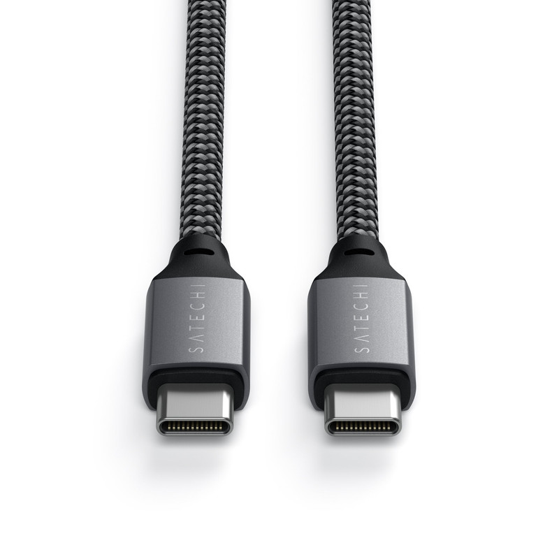 Detalle de los conectores reforzados del cable Satechi.