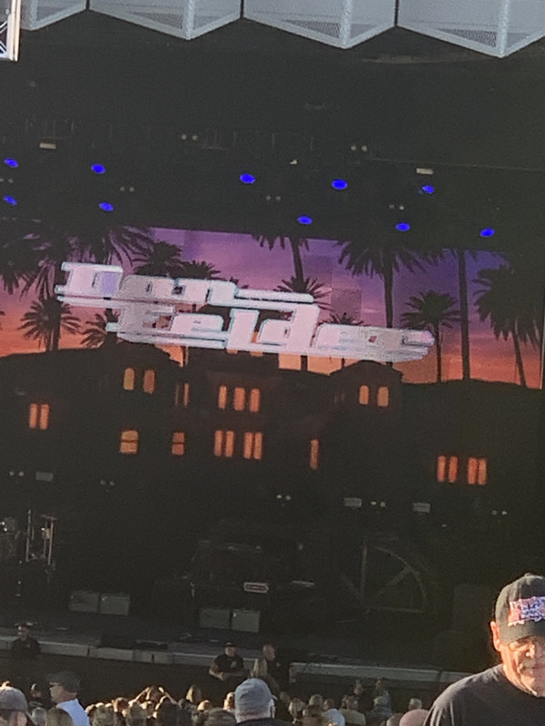 CDE7C156-5961-428C-983E-68632E673A6E