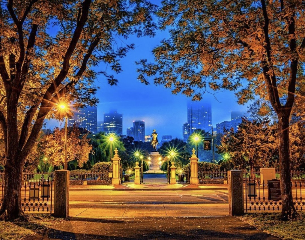 046B1366-51FE-481E-A043-AC5164053339