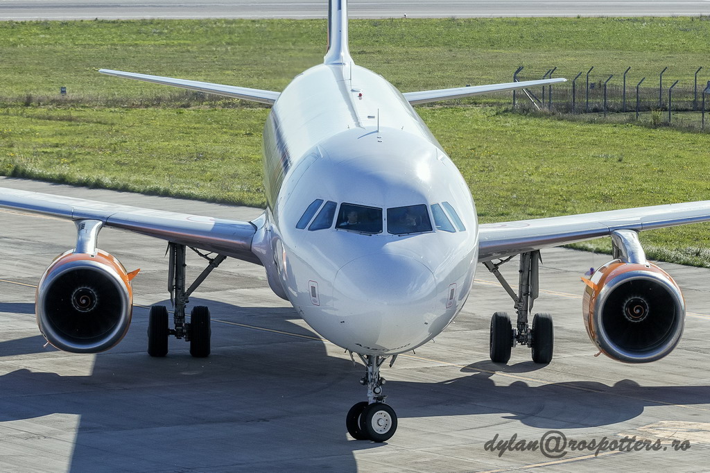 Aeroportul Suceava (Stefan Cel Mare) - Octombrie 2022 IMG-3172-1-resize