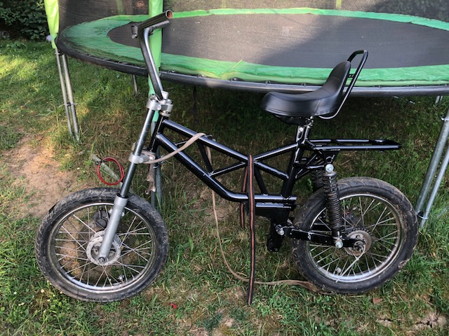 A21A413E-CEF1-41CA-835E-CBAD74EFEDF0