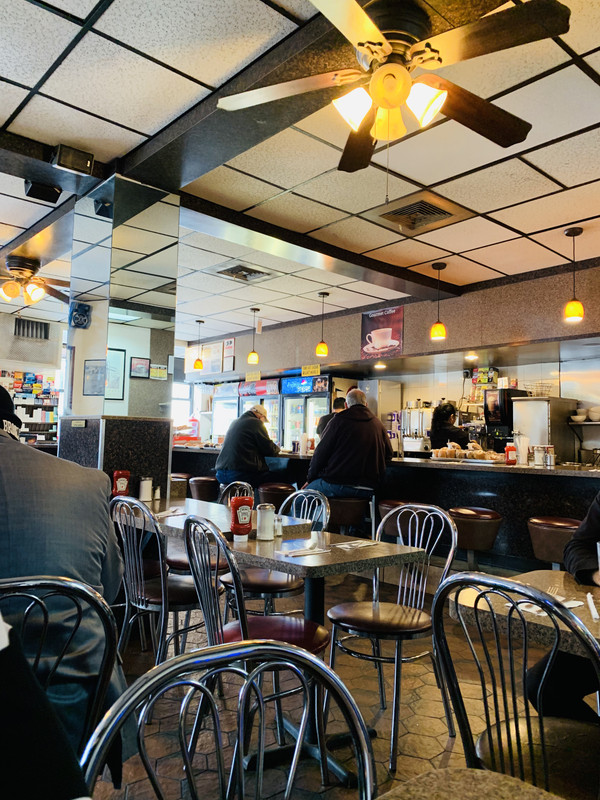 101097AE-C3B3-4B5C-BFAA-49C17D25722E