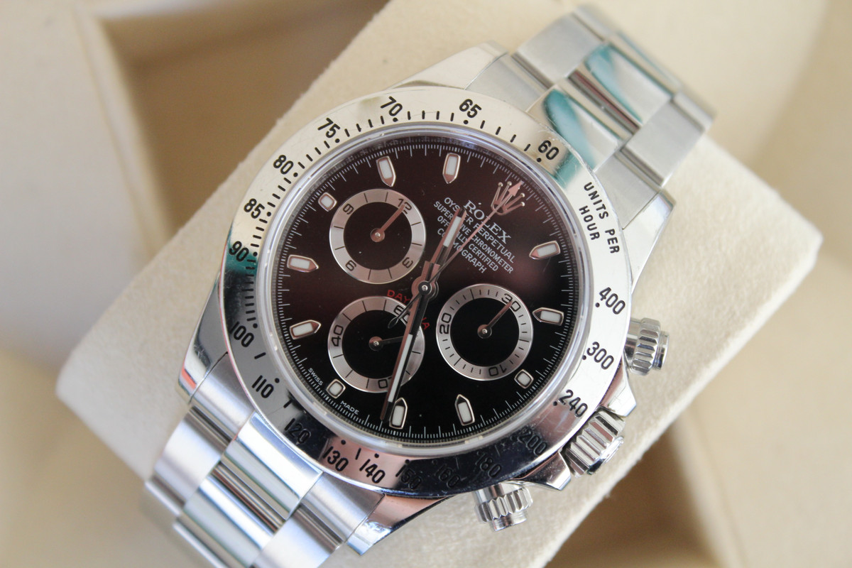 Rolex Daytona 116520 Black Dial w/ BOX AND PAPERS UNPOLISHED CONDITION COLLECTOR