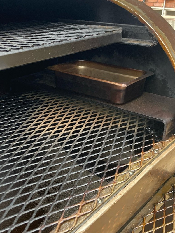 E4B35A4A-FD48-4644-A981-9F02A6C986A5