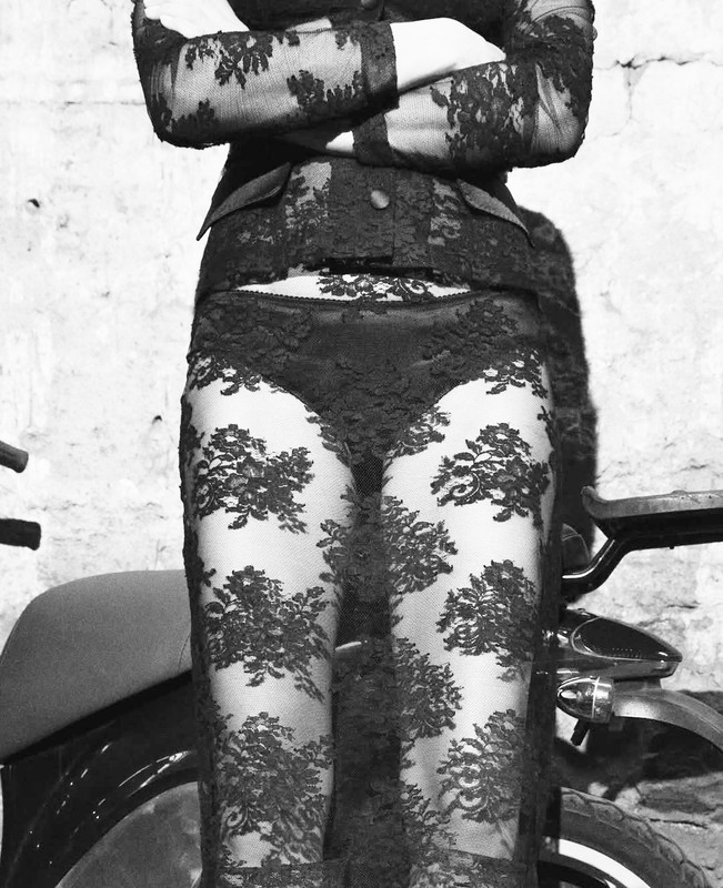 imgonline-com-ua-Osvetlenie-RglP1TnmfJW93lX