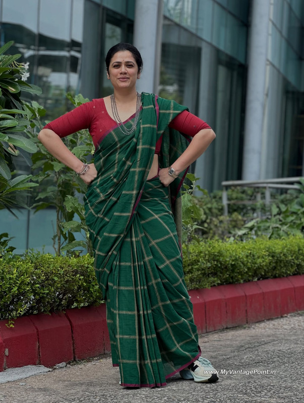 7-Girija-Oak-Godbole-Wallpapers-Photos-HD-Mobile-Photos-My-Vantage-Point