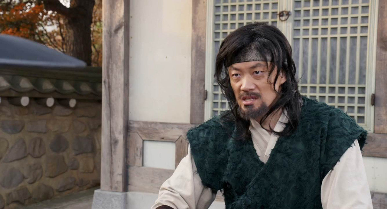 The Assassin 2023 WebRip [Hindi + Tamil + Korean] 480p, 720p ESub Screenshot