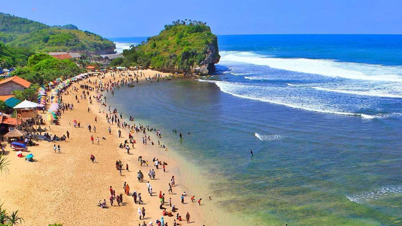 Aktivitas Seru di Sepanjang Pantai