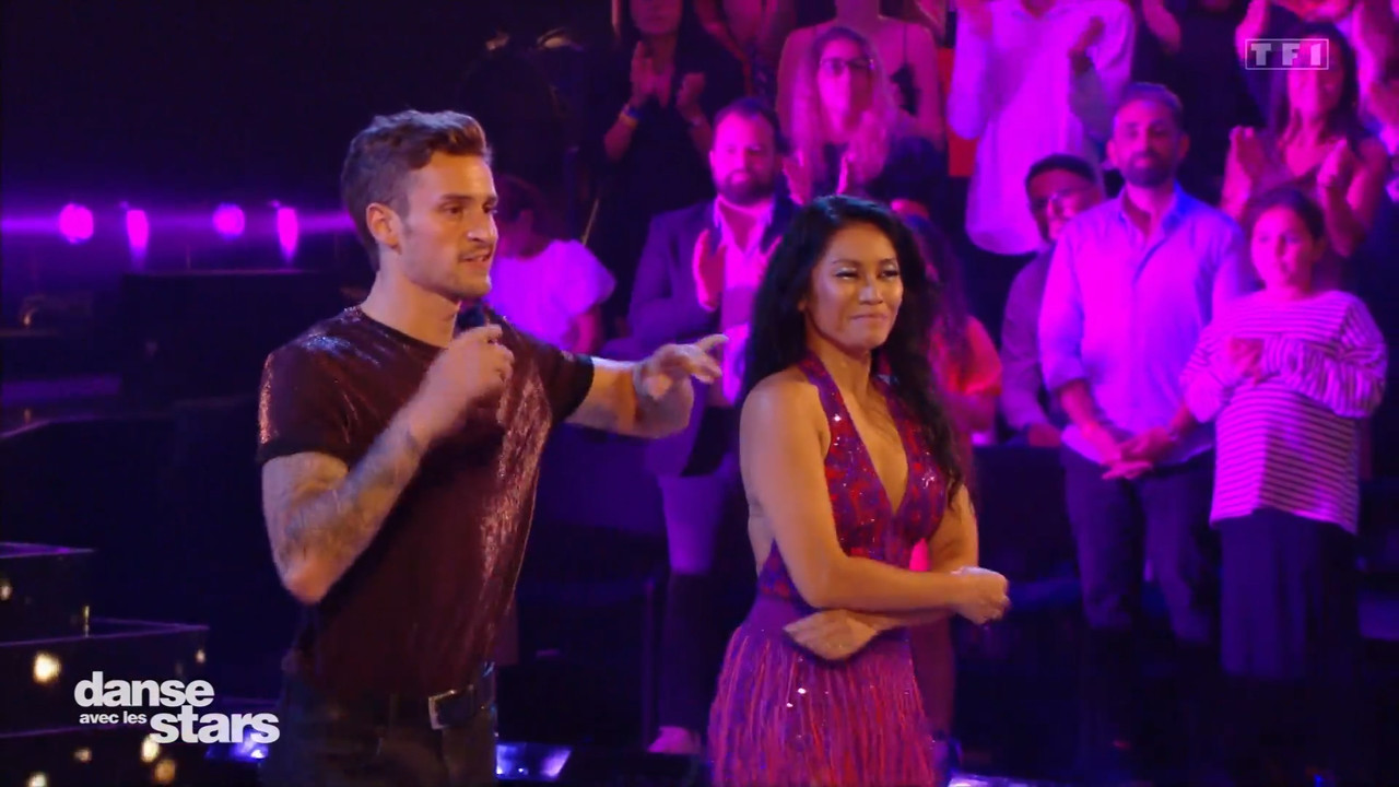 2022-09-09_21_10_TF1_Danse-avec-les-stars.mp4_snapshot_02.14.21.141