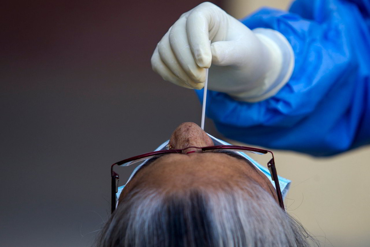 foto variante covid mutazione coronavirus francia