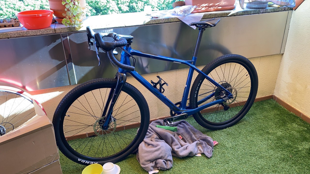 8EFCC59A-378F-4B8D-9AD5-82701D7B2C12