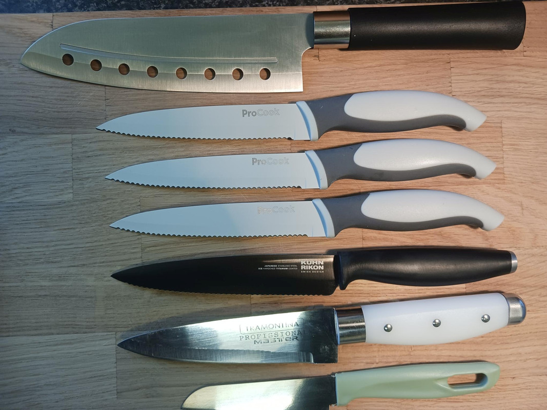 SERRATED-AND-BUDGET-KNIVES.jpg