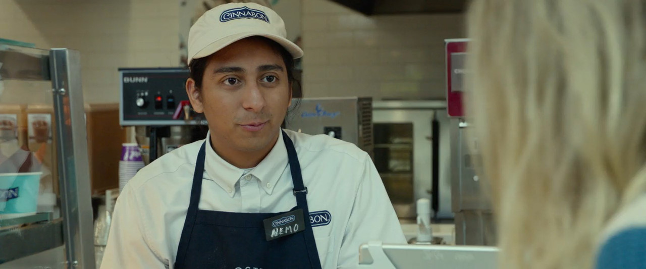 Please Stand By 2018 BluRay [Hindi + English] 480p 720p ESub Screenshot