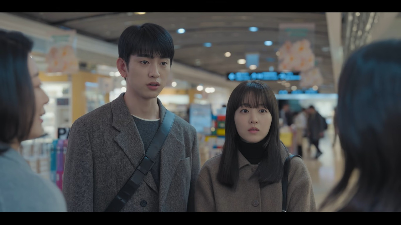 VS--Netflix-OurUnwrittenSeoulE8AnUnconventionalWhole-34’37”