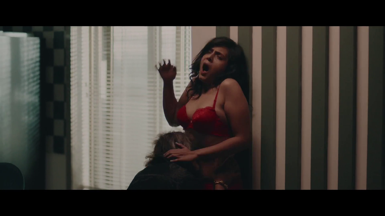 vlcsnap-2025-06-09-22h49m55s401