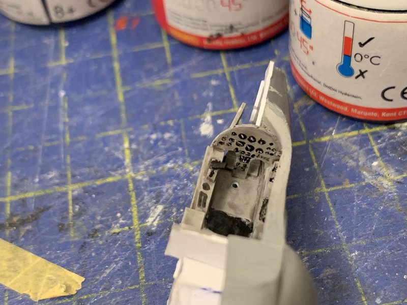 EE67B7EE-3C3E-41AA-AC31-6F6738D04F95