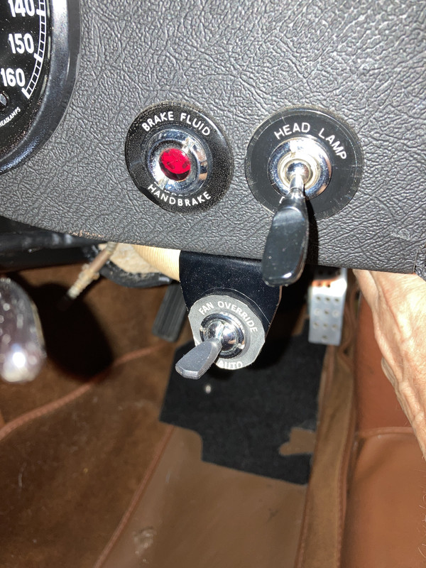 A712412D-C2E7-44F4-A4FA-409F09E7045A