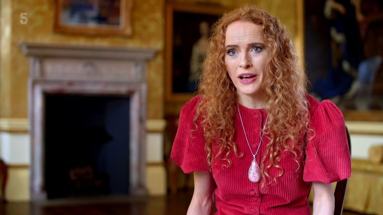 2023-01-07_21_30_Channel5_Secrets-of-the-Royal-Palaces_3x1.mp4_snapshot_01.02.07.430