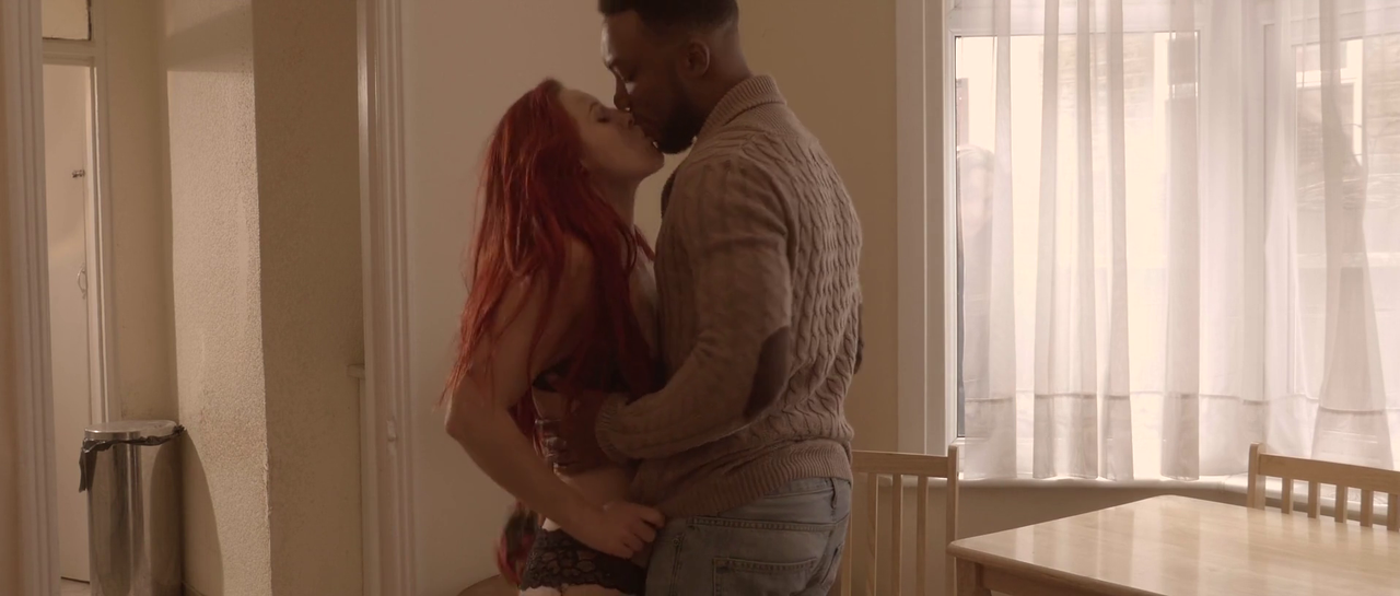 vlcsnap-2025-04-01-21h38m51s191