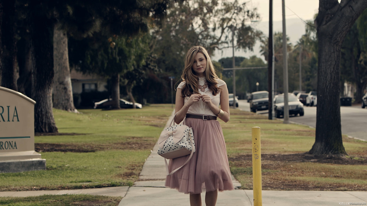 C$weet$ - 000T@nDvlc3 - 0525184k.mp4_snapshot_00.00.16.986