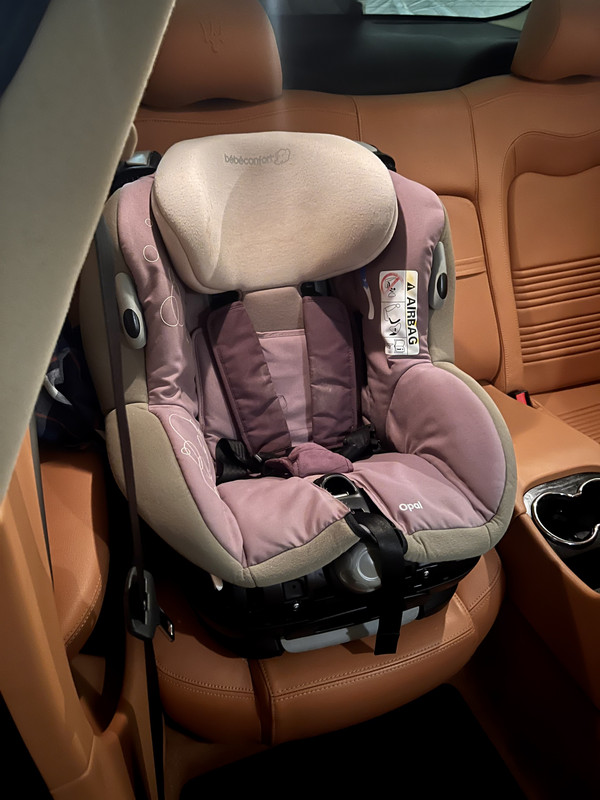 4CD382F8-3EAB-4039-A50C-6B3E6F811CA6