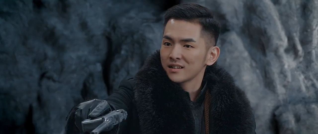 East Dragon 2018 WebRip [Hindi + Tamil + Chinese] 480p, 720p ESub Screenshot