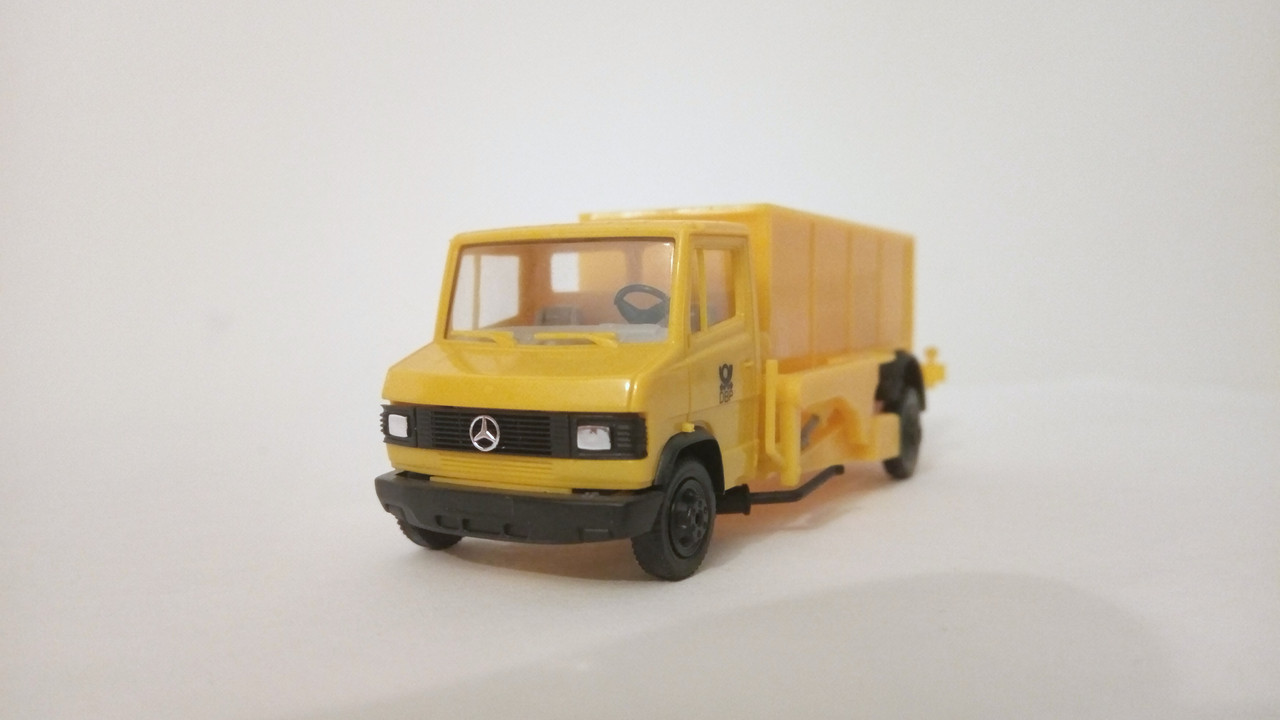 Mach (8997)