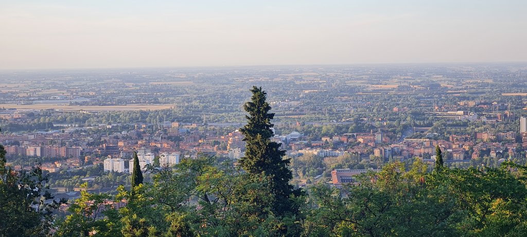 La Toscana 2022: entre termas y cipreses - Blogs de Italia - Bolonia: no solo Pisa tiene torres inclinadas (7)