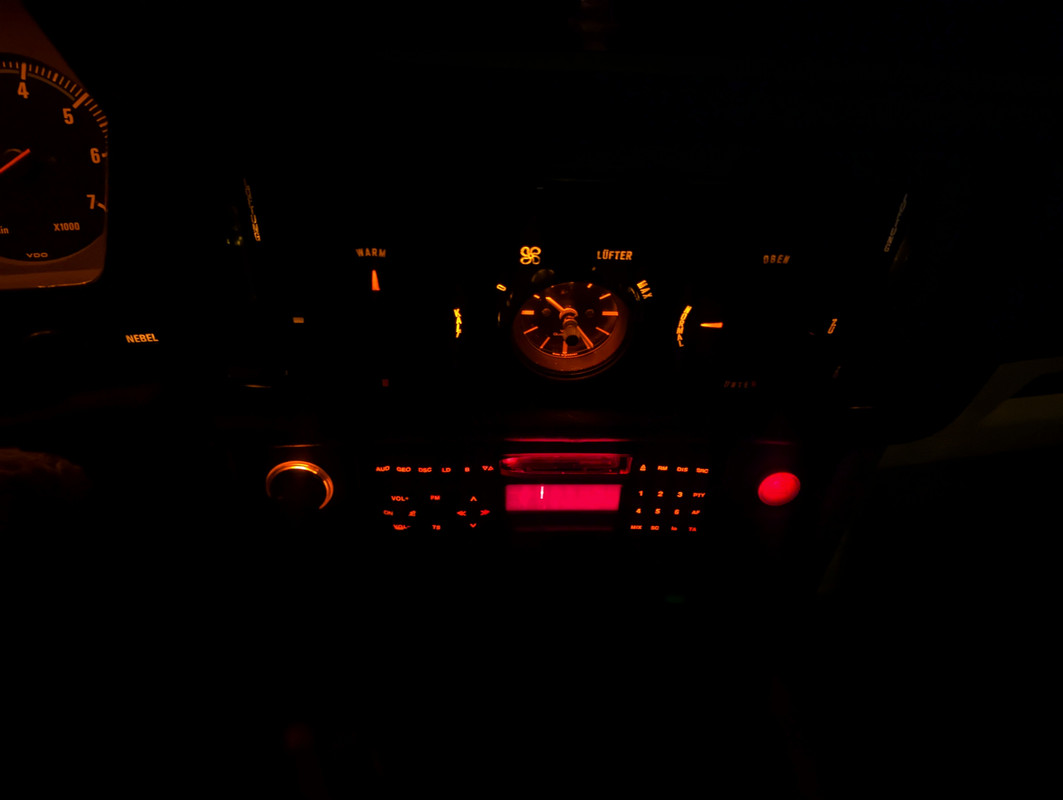 PXL_20241106_213958025