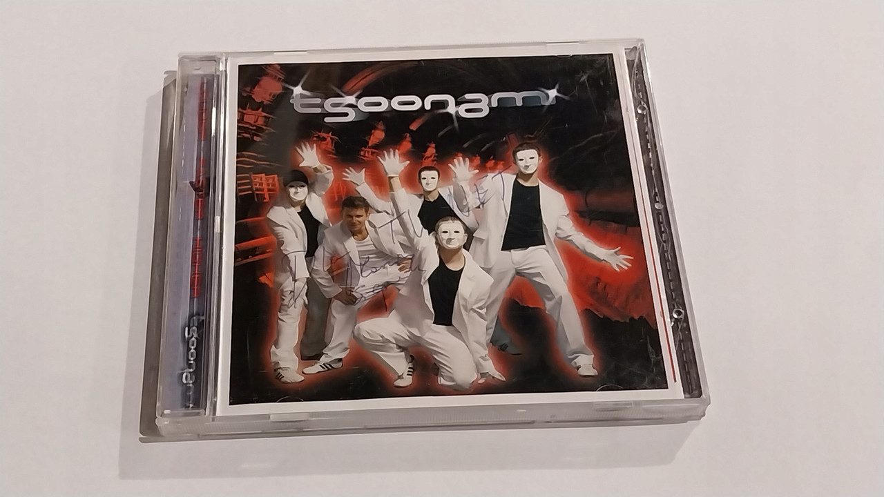 Tsoonami Louder Faster Higher CD 2007 Autograf