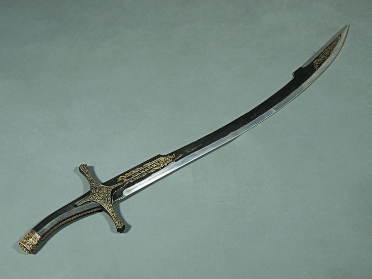 Highlights-from-the-Propstore-Website-Awesome-Swords.jpg