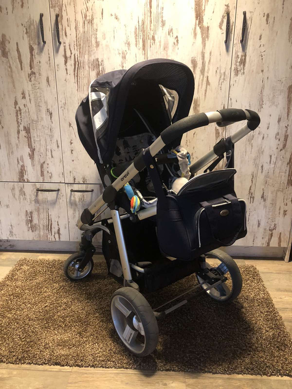 7CE05526-9CBC-4603-9E9B-6D678F813B03